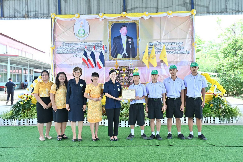 นครปฐมเปิดคลินิกเกษตรเคลื่อนที่ฯ 13 คลินิก ครบวงจร ช่วยเกษตรกรแก้ปัญหาถึงพื้นที่