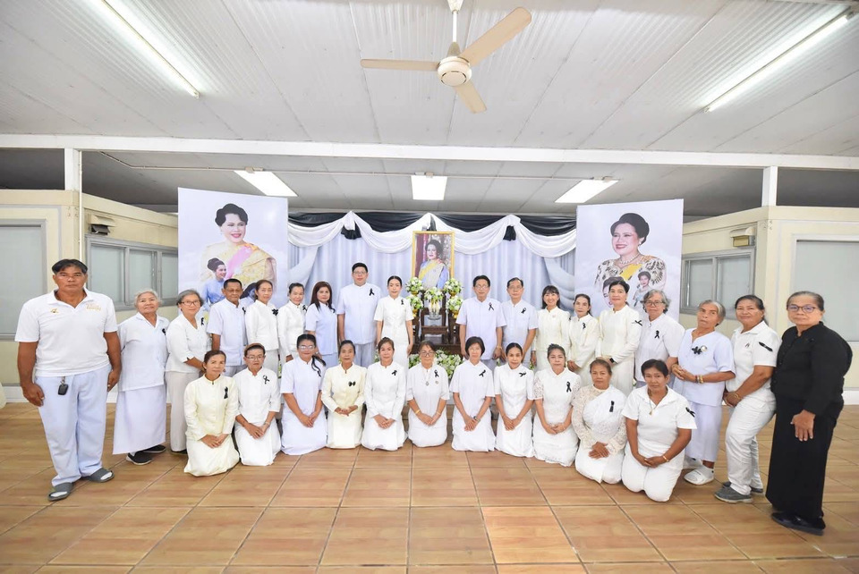 พสกนิกรชาวคลองหลวงร่วมบำเพ็ญกุศลปัณรสมวารอุทิศถวายแด่สมเด็จพระพันปีหลวง