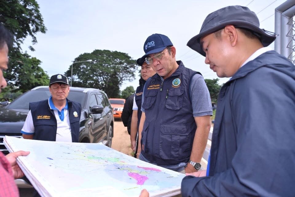 ผส.ชป.4 ลุยพื้นที่สุโขทัยติดตามสถานการณ์น้ำเตรียมแผนรับมือน้ำหลากอย่างใกล้ชิด