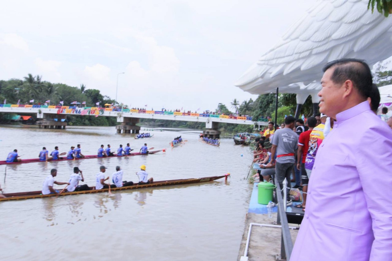 "นิพนธ์" หนุนการท่องเที่ยวเปิดแข่งเรือยาวประเพณีจังหวัดสงขลา ชิงถ้วยพระราชทาน 