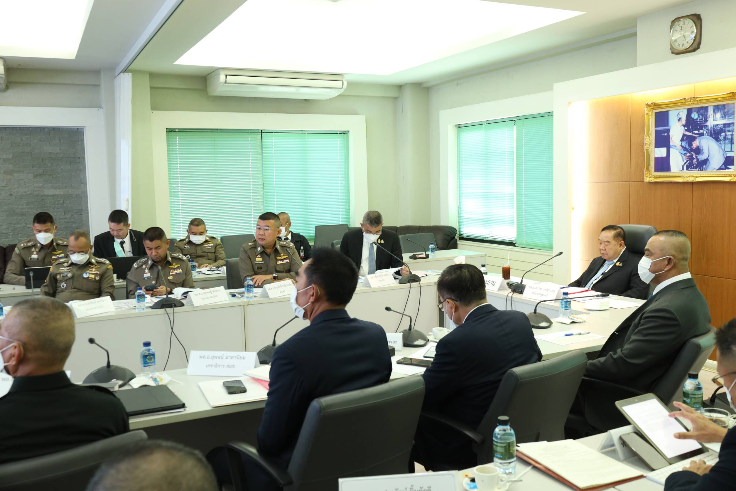 "บิ๊กป้อม "ถกเข้มแผนการรักษาความปลอดภัย-จราจร ประชุมเอเปค พ.ย.นี้
