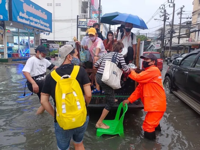 กทม. แจ้งจุดบริการรถรับ-ส่ง ปชช.ฟรี 