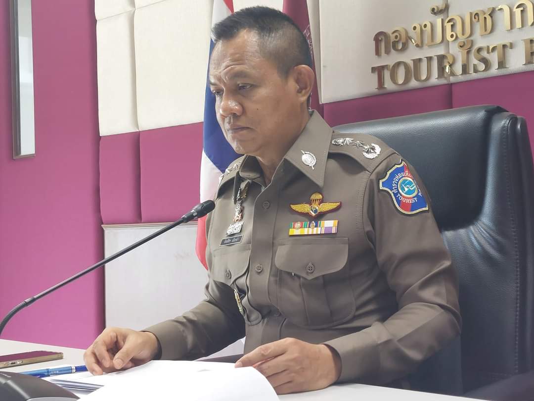 ตร.ทท.พร้อมดูแลนักท่องเที่ยว-ประชาชนมอบเป็นของขวัญวันปีใหม่ไทยเทศกาลสงกรานต์