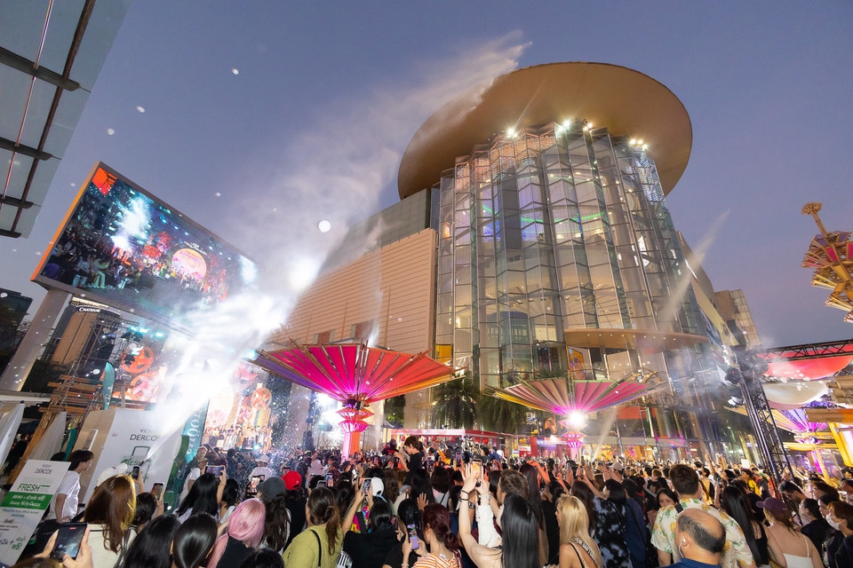 สยามพารากอน เปิดฉากสงกรานต์สุดอลัง เนรมิต SUMMERBEATS MUSIC FEST 2026 ขนทัพศิลปินกว่า 150 ชีวิต สาดความมันส์กลางกรุง