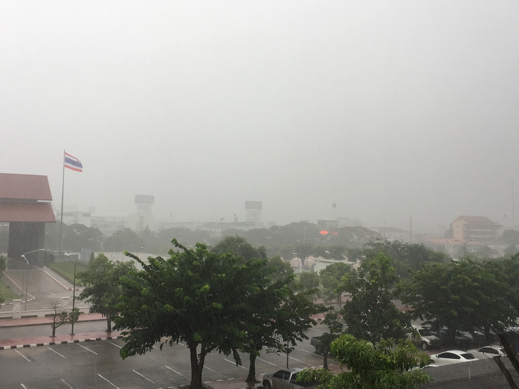 ปภ.เตือน! 33 จังหวัดเตรียมรับมือฝนกระหน่ำ 6-10 ก.ย.นี้