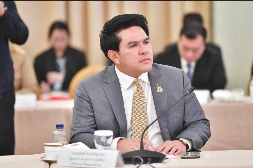 เดดไลน์ 4 เดือน! “สุรศักดิ์” สั่งล้างบางโกงในมหาวิทยาลัยทั่วประเทศ เร่งสอบทุกคดีให้จบ ฟ้องแก๊งแอบอ้างโครงการรัฐ