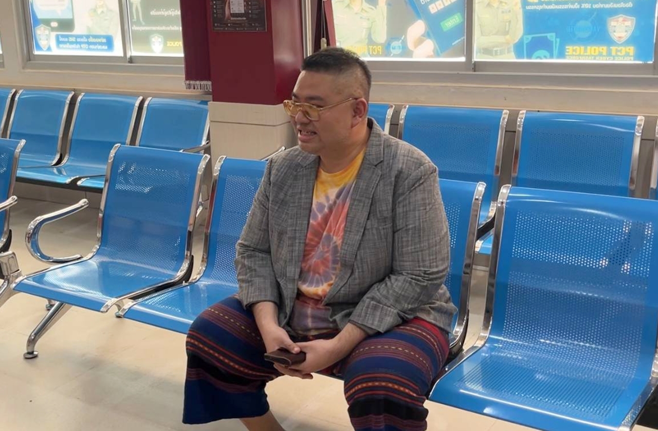 “จตุรงค์” รอ “ป้าดา” ที่โรงพักขอนแก่น แต่ไร้วี่แวว ชวนชาวขอนแก่นคว่ำบาตรทายาท