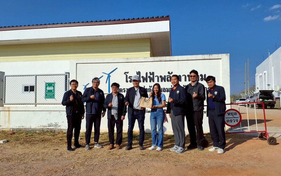 SSP เปิดบ้านต้อนรับ มหาวิทยาลัยมหาสารคาม ศึกษาดูงานศูนย์การเรียนรู้พลังงานทดแทน ‘ร่มเกล้าวินด์ฟาร์ม’ จ.มุกดาหาร