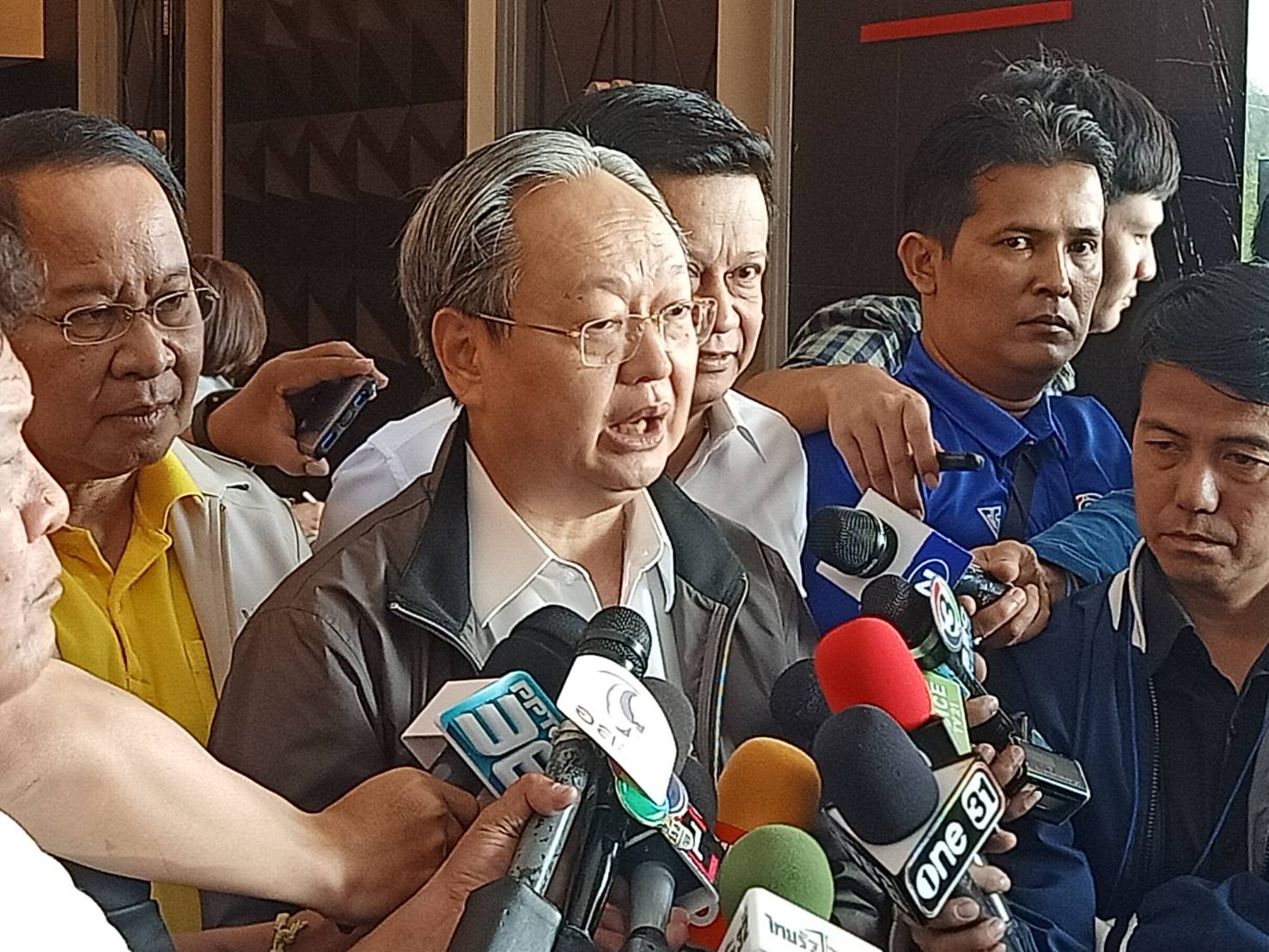 “สนธิรัตน์”สยบข่าวเปลี่ยนตัว "ประธานวิปรัฐบาล" ยันพรรคมีเอกภาพ