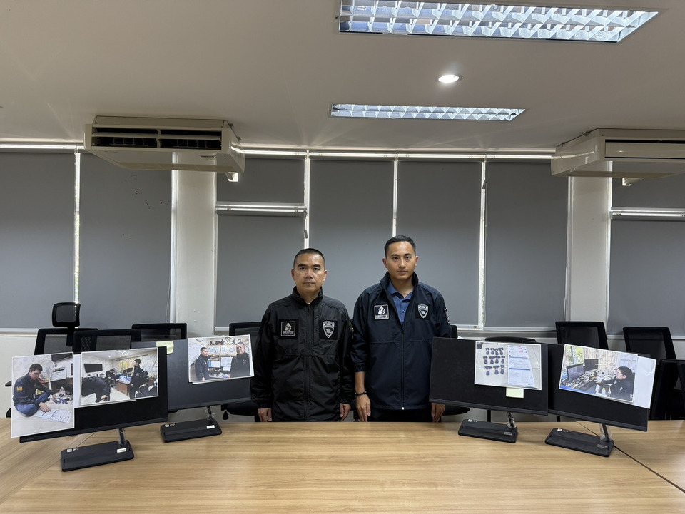 "สถานทูต" ไม่ทน! แจ้ง ตม.บุกค้นบริษัทรับทำวีซ่าปลอม พบลูกค้ากว่า 400 ราย มูลค่ากว่า 16 ล้าน