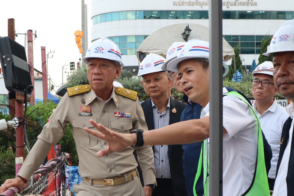 “พิพัฒน์” ติดตามความคืบหน้า แก้ถนนสามเสนทรุด หลังเริ่มรื้ออาคารสน.สามเสน ย้ำต้องดำเนินการหลักความปลอดภัยสูงสุด