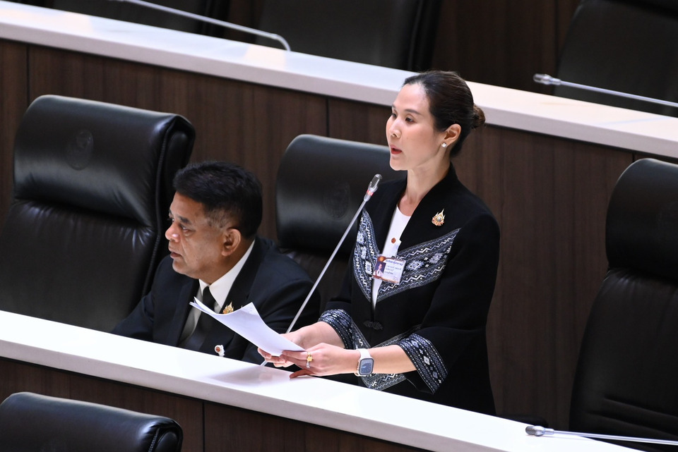 "กุลวลี" หนุนงบปี 70 ดันไทยสู่ประเทศคาร์บอนต่ำ ชงรัฐยึดโรงแรมรุกป่าภูเก็ตบริหารแทนทุบทิ้ง บี้ อจน. เปลี่ยนน้ำเสียเป็นพลังงาน