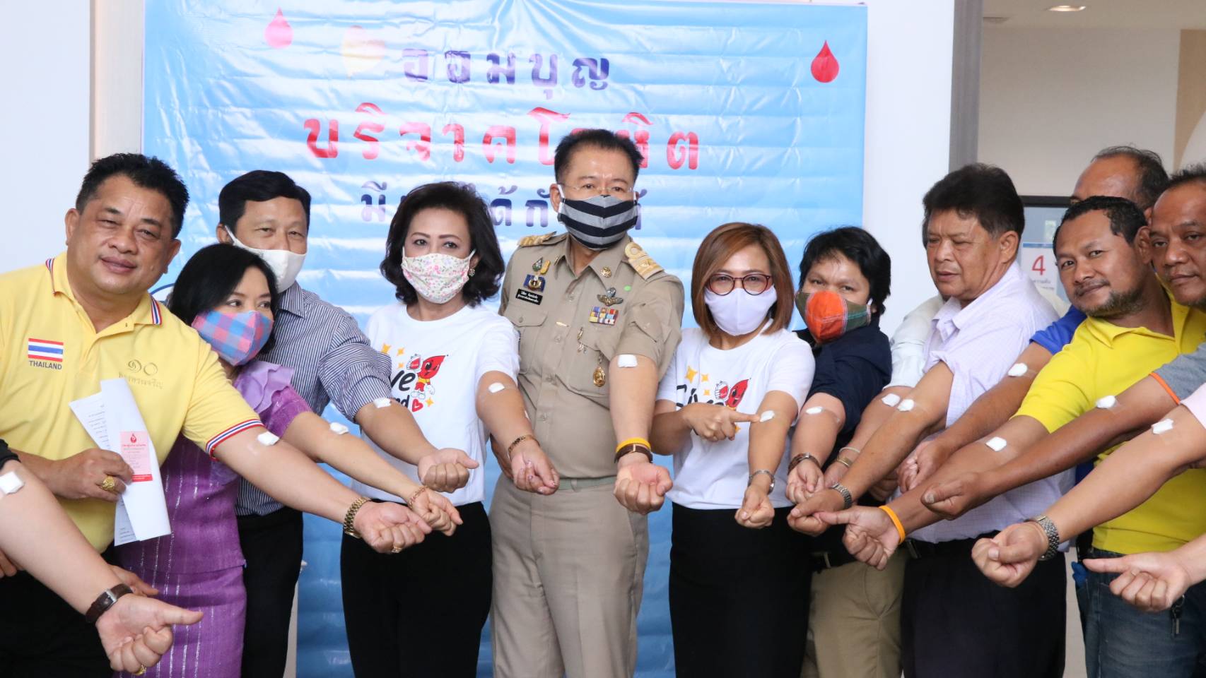 โคราชวิกฤติโลหิตสำรอง ประชาชนกลัวติดโควิด-19 ไม่กล้ามาบริจาคที่ รพ. ยอดพบหมอลด 30 % 