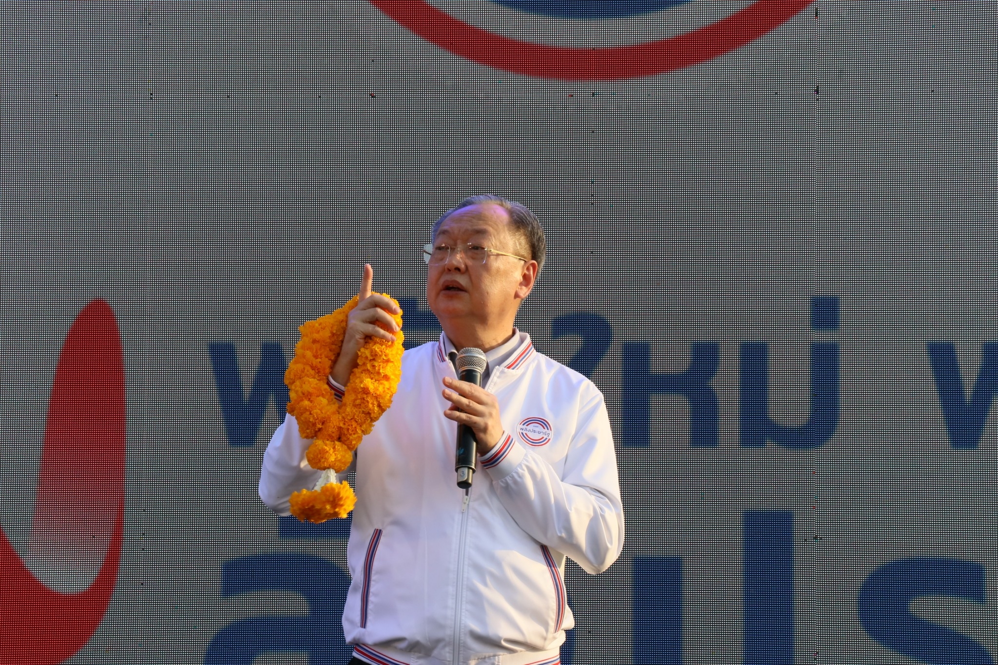 "สนธิรัตน์" ลั่น "พลังประชารัฐ" พร้อมแก้ปัญหาฝุ่น PM 2.5 นำอากาศบริสุทธิ์คืนให้คนไทย