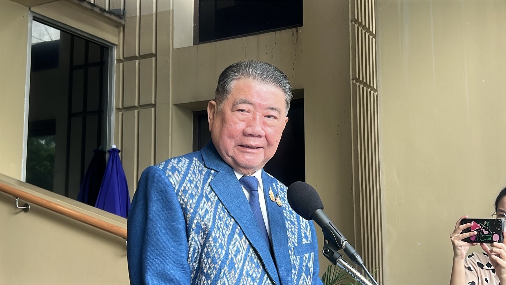 "ภูมิธรรม"  ยันน้ำท่วมเชียงรายไม่น่ากังวล น้ำมาเป็นช่วง - ระบายน้ำได้ดี สั่งหน่วยงานเกี่ยวข้องตรวจสอบสารพิษปนเปื้อน ไม่กระทบน้ำบริโภค