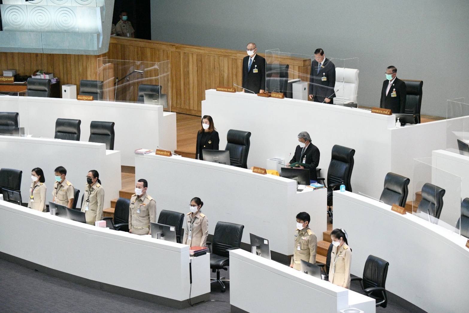 นัดแรก!! ประชุมวุฒิสภาเปิดรับ 5 ผบ.เหล่าทัพ ปฏิญาณตน นั่งส.ว.ใหม่ ปฏิญาณตน ยอดรวม 249 คน
