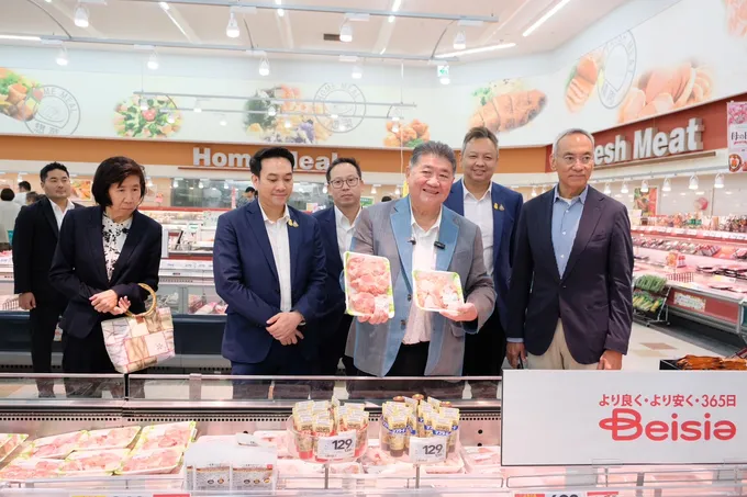 "ภูมิธรรม" บุกห้างค้าปลีกใหญ่ญี่ปุ่น เบเชีย โปรโมทกล้วยหอมไทย ส่งตรงผลไม้ไทยคุณภาพขึ้นห้างญี่ปุ่นสำเร็จ