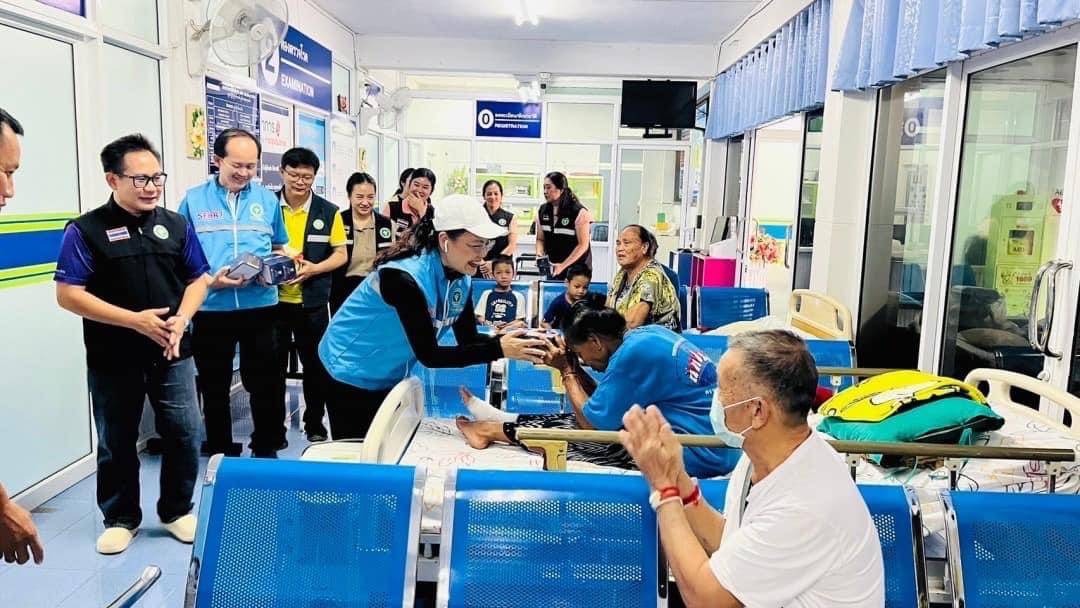   “รมว.สธ.” กำชับ สธ.เดินหน้ามาตรการฟื้นฟู หลังจ.เชียงราย น้ำลดแล้ว เผย เตรียมส่งผู้สูงอายุ-ผู้ป่วยติดเตียงกลับบ้าน