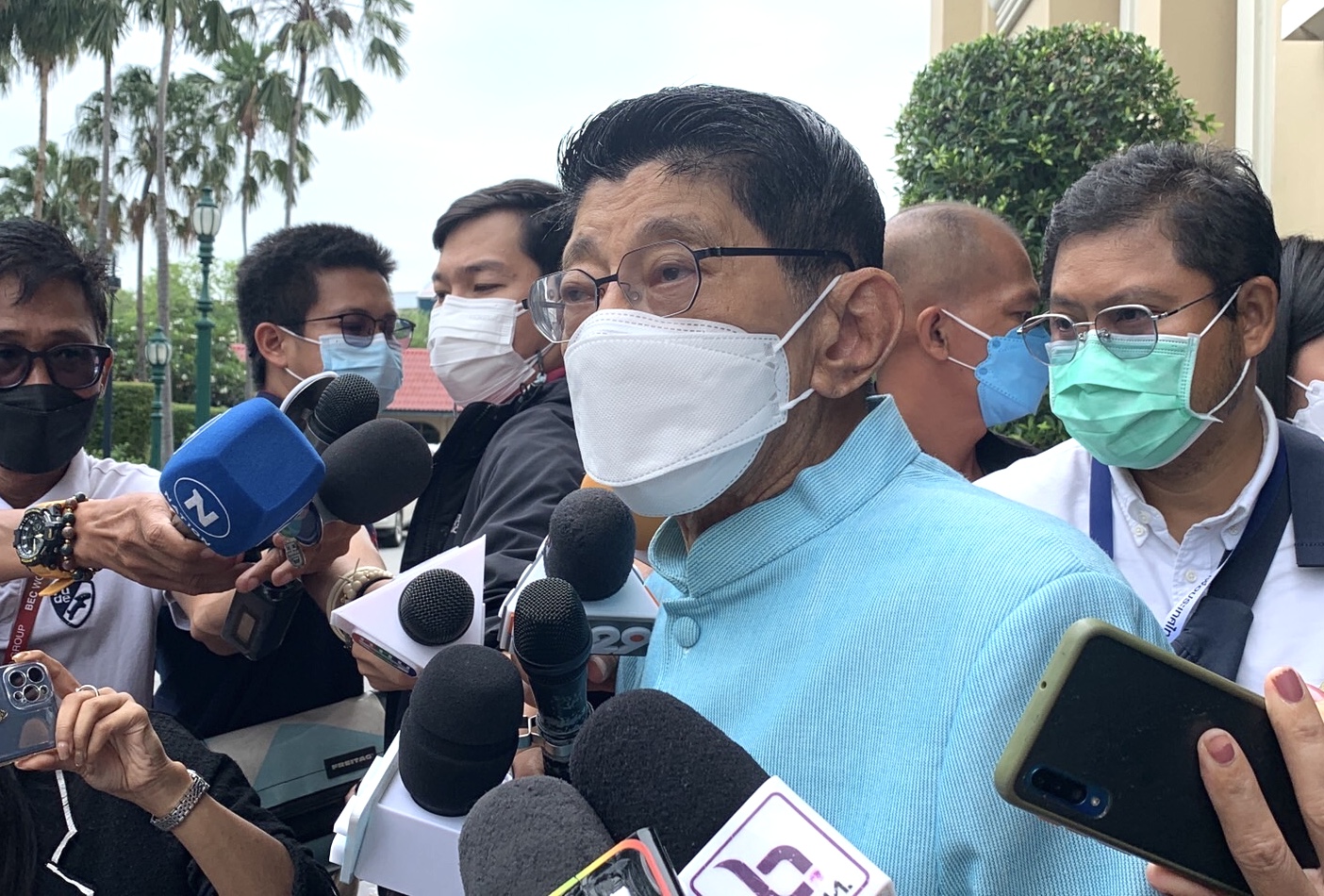 “วิษณุ” บอกล็อบบี้ ส.ส.ไม่ให้เข้าประชุม เป็นแค่เกมสภา ไม่ถือว่าผิดจริยธรรม 