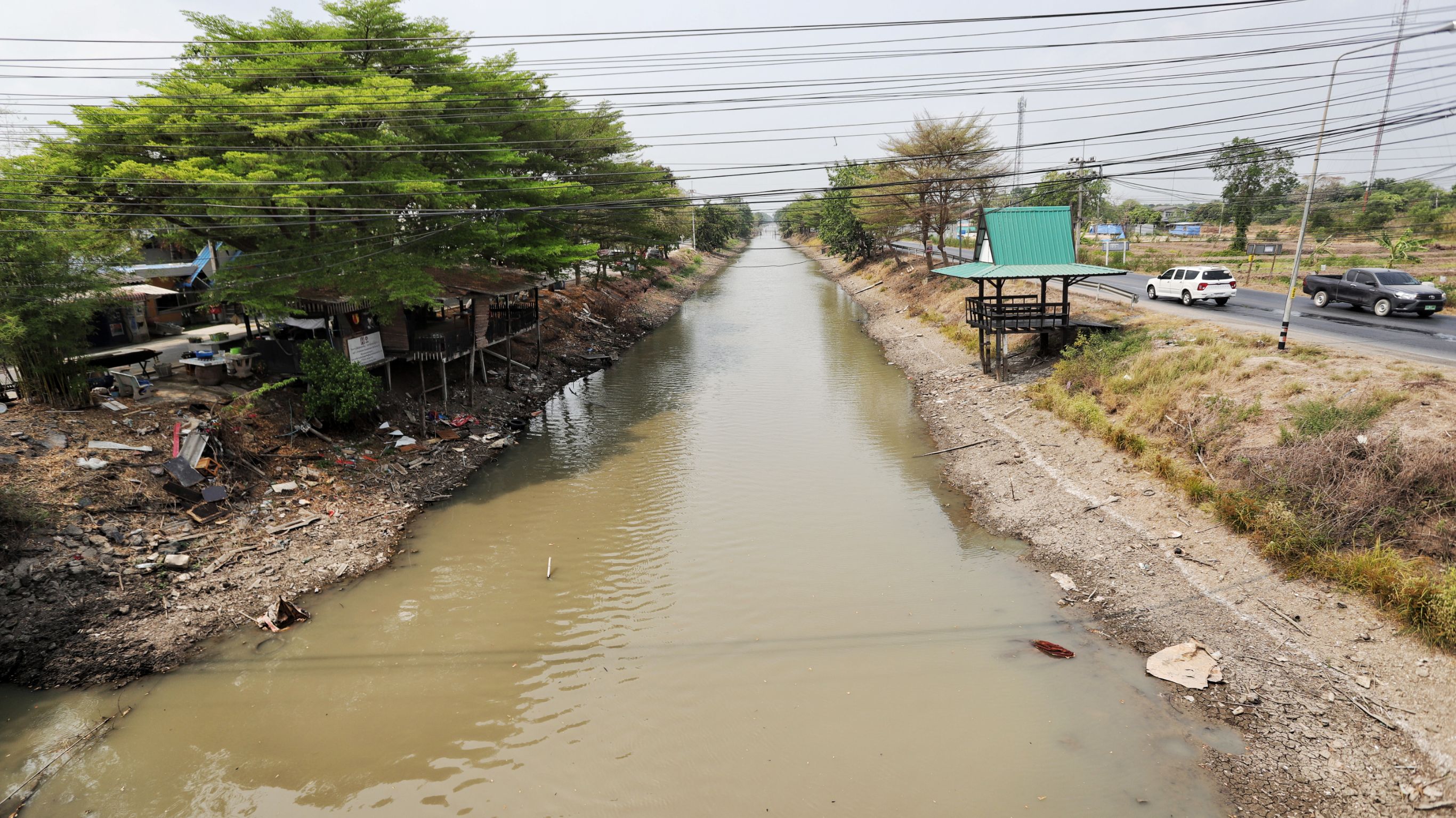 กรมชลฯเร่งส่งน้ำช่วยภัยแล้ง ชาวหนองเสือ ปทุมธานี