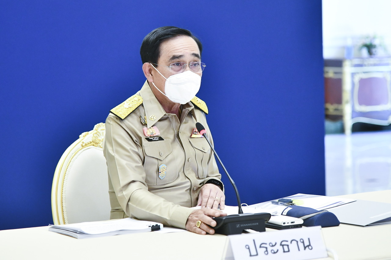 นายกฯ เผยขอความร่วมมือโรงกลั่นน้ำมันลดราคาแล้ว ย้ำรบ.พยายามทำเต็มที่