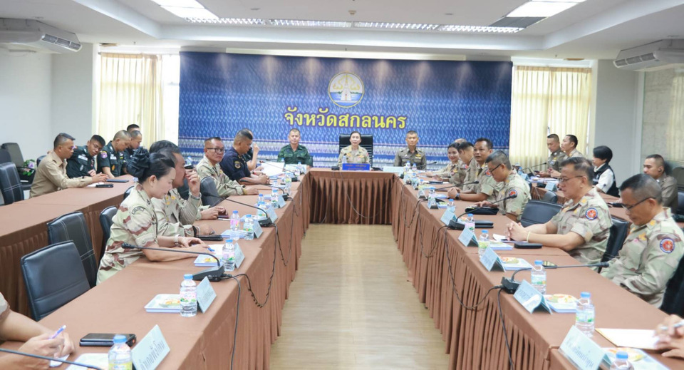 สกลนครโชว์ผลงาน 3 เดือน ปราบยาเสพติดจับกว่า 3,300 คดี ยึดยาบ้าทะลุ 4 ล้านเม็ด 