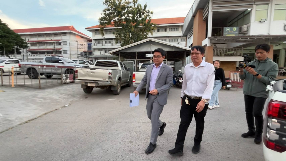ศึกมรดก 2,000 ล้าน! ทายาท "ทองแท่งไทย" บุกแจ้งคงามจับ "หมอ–อัยการ–ทนาย" ปมพินัยกรรมปริศนา ขอศาลฟันโมฆะ