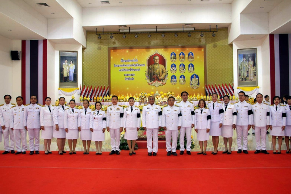 ร้อยเอ็ดจัดพิธีวันจักรี 2569 น้อมรำลึก ร.1 ประชาชนร่วมถวายราชสักการะ