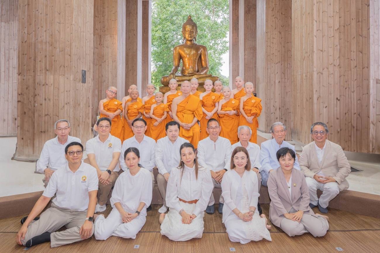 12 สามเณรน้อยจาก “สามเณรปลูกปัญญาธรรม ปี 11” เข้าสู่พิธีบรรพชา เริ่มบทเรียนชีวิตด้วยหัวใจ “กตัญญูคู่ความดี” 