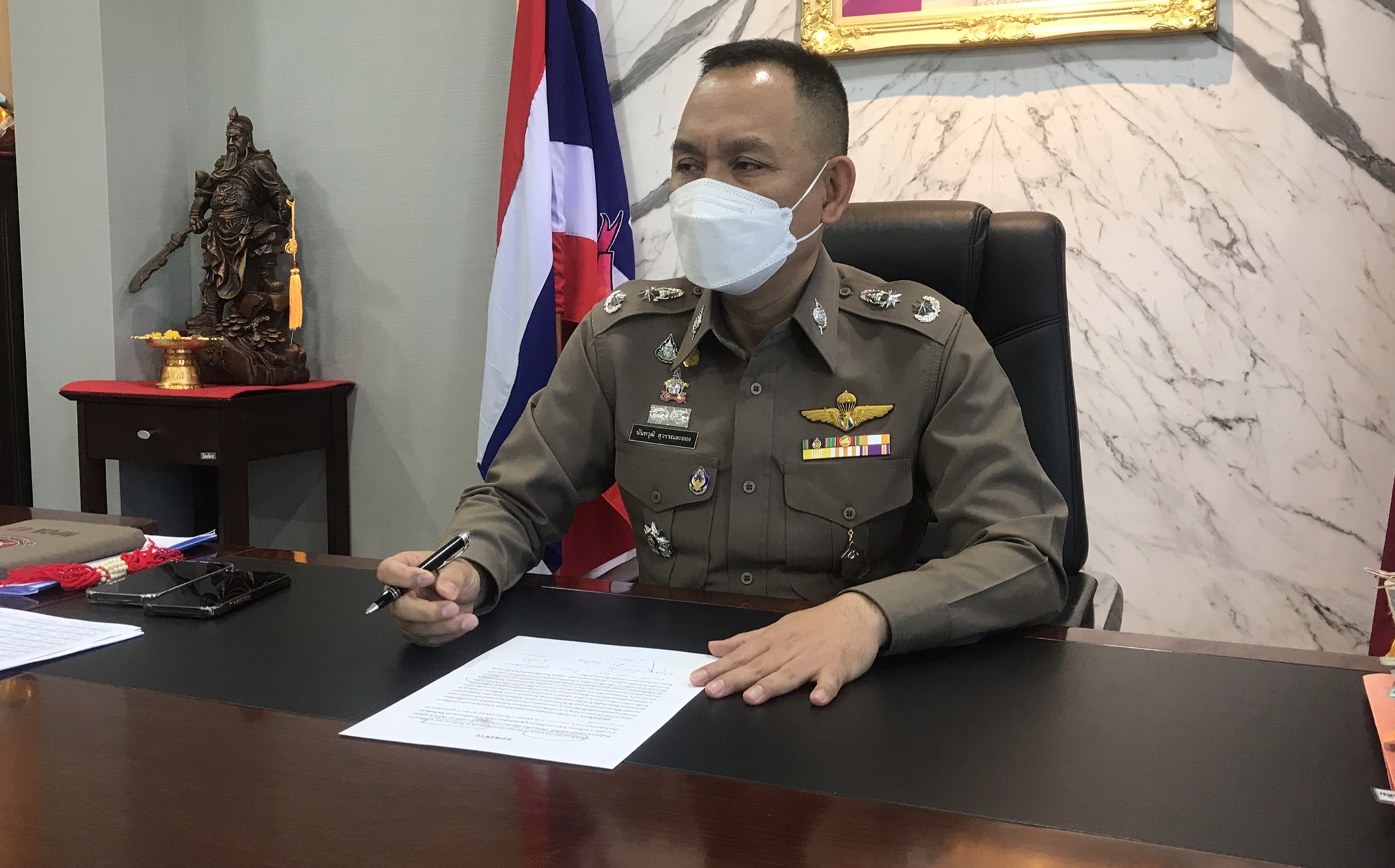 ส่งตัวเซียนพระฝากขังแล้ววันนี้ ขณะเจ้าตัวยังปฏิเสธ ด้าน ผบก.เชื่อไม่ผิดตัว