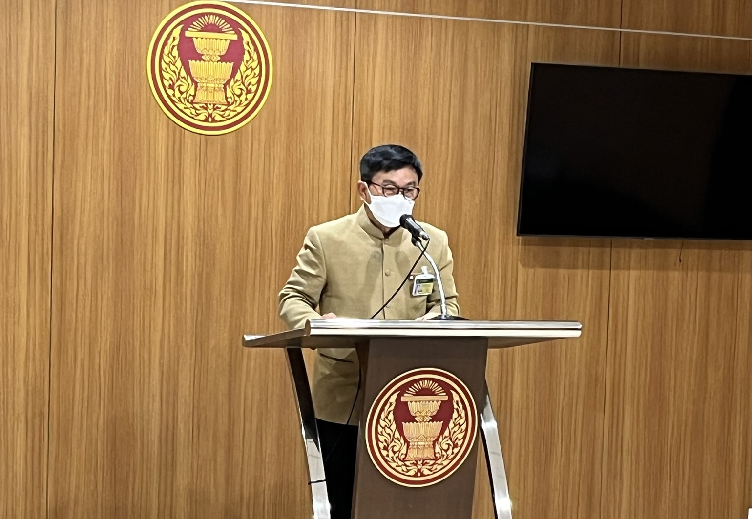 "โฆษกกมธ.กม.ลูก" เผย ปมไพรมารี่โหวต– คุณสมบัติสมาชิกพรรคการเมืองยังไม่ได้ข้อยุติ   	