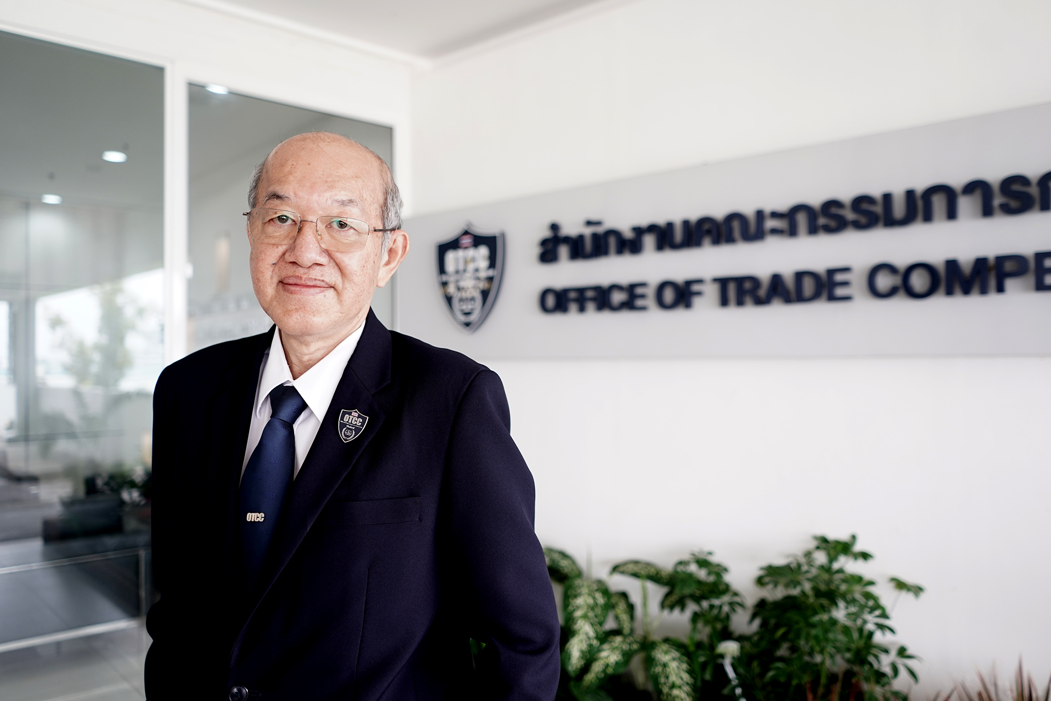 “กขค.” เตือน "ล้งผลไม้" ห้ามมีพฤติกรรมเข้าข่ายกระทำความผิด ลั่นพบข้อร้องเรียนเอาเปรียบเกษตรกรลงดาบแน่