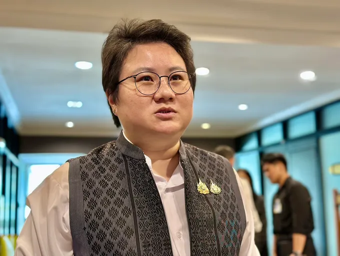 "โฆษกภูมิใจไทย" เผยประชุมใหญ่ 25 เม.ย. คง "กก.บห." ชุดเดิม "อนุทิน-ไชยชนก" เห็นตรงกันไม่ส่งคนชิง "ผู้ว่าฯกทม."