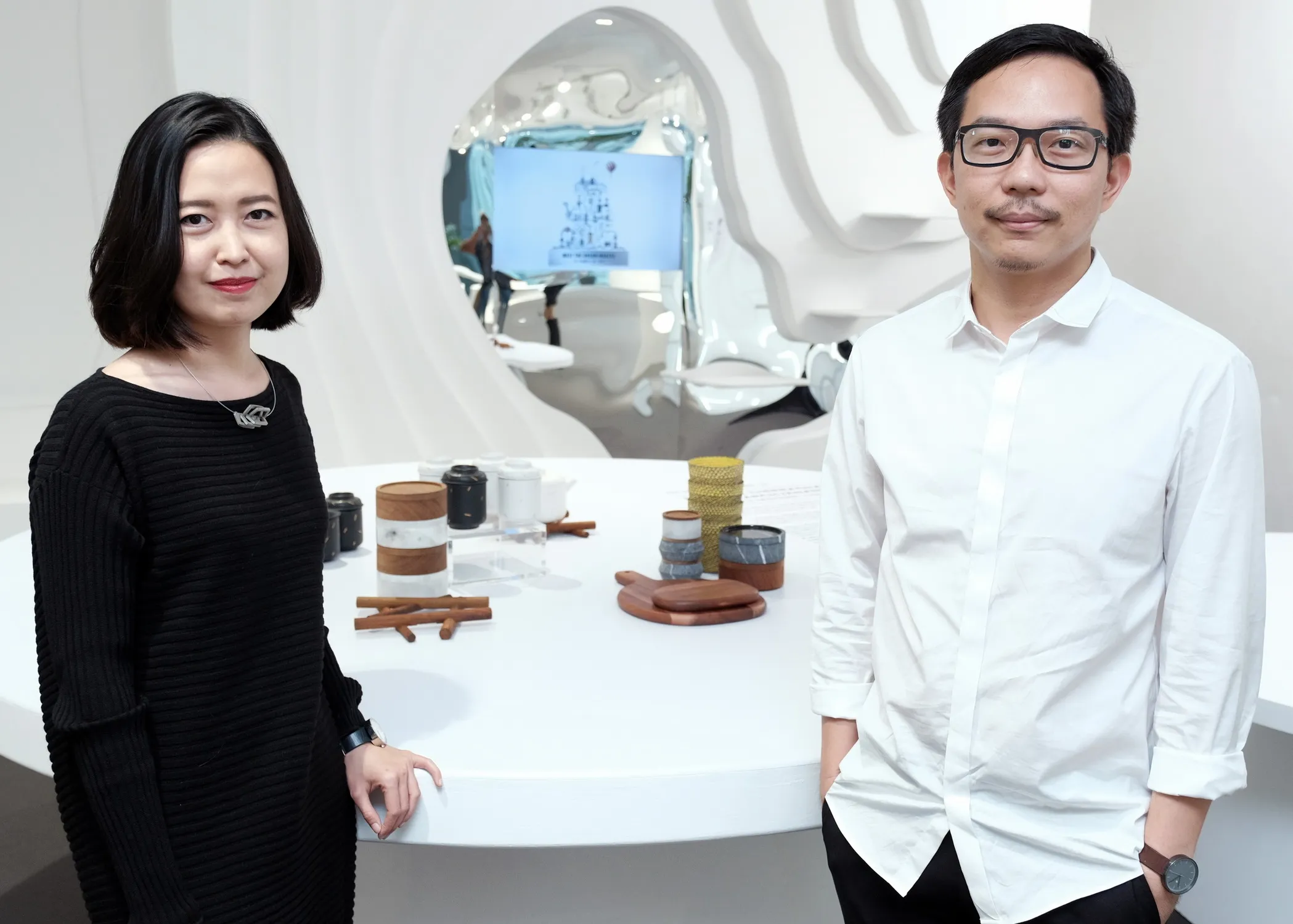 พลอยพรรณ ธีรชัย - เดชา อรรจนานนท์ จาก “Thinkk Studio”