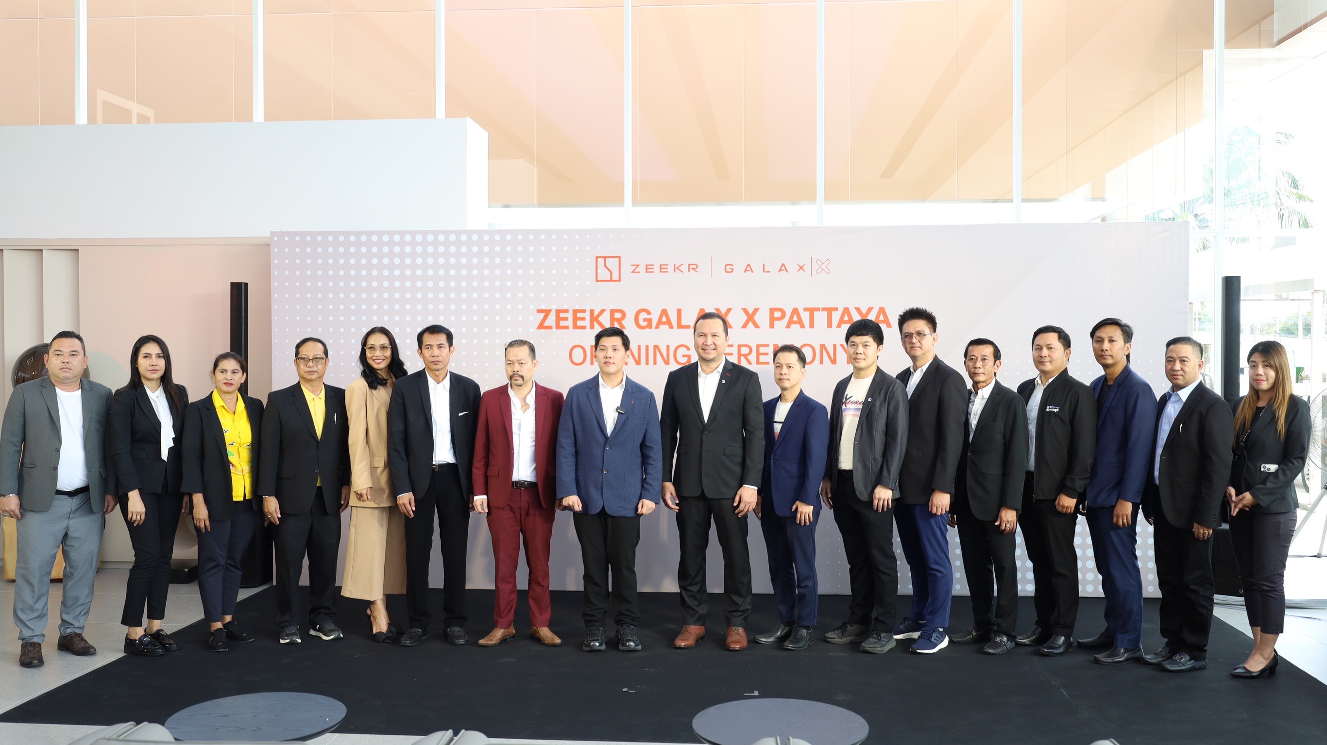 ZEEKR GALAX X  รุกตลาดรถไฟฟ้าภาคตะวันอออก เปิดโชว์รูม Zeekr พัทยา