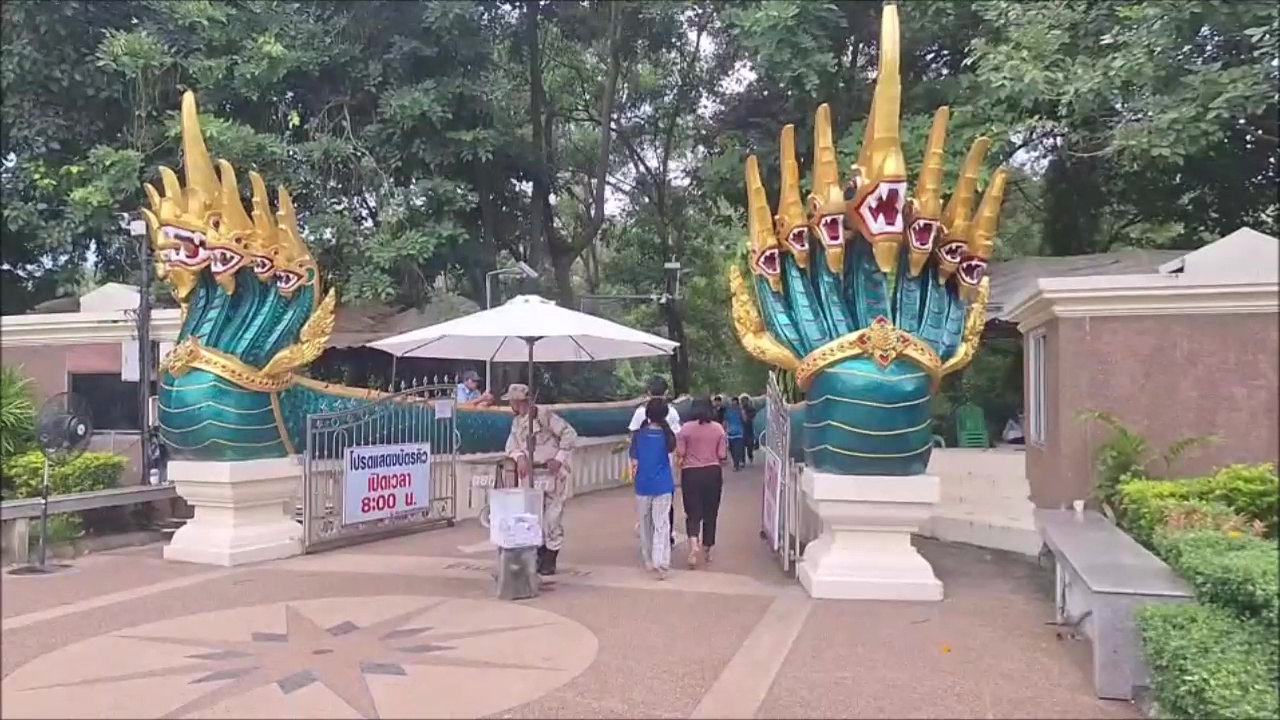 โค้งสุดท้ายปลายเดือน รับโชคใหญ่ต้นเดือนตุลา มาแล้วเลขเด็ดคำชะโนดส่องเลขเด็ดขันน้ำมนต์