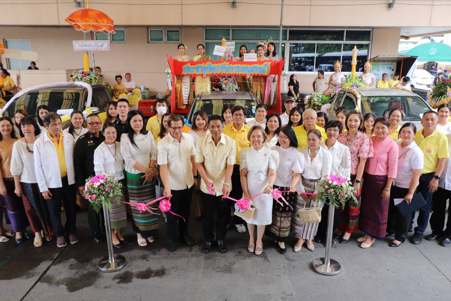 ดอนเมือง ถวายเทียนพรรษาสืบสารประเพณีอันดีงามของไทย เนื่องในวันเข้าพรรษา