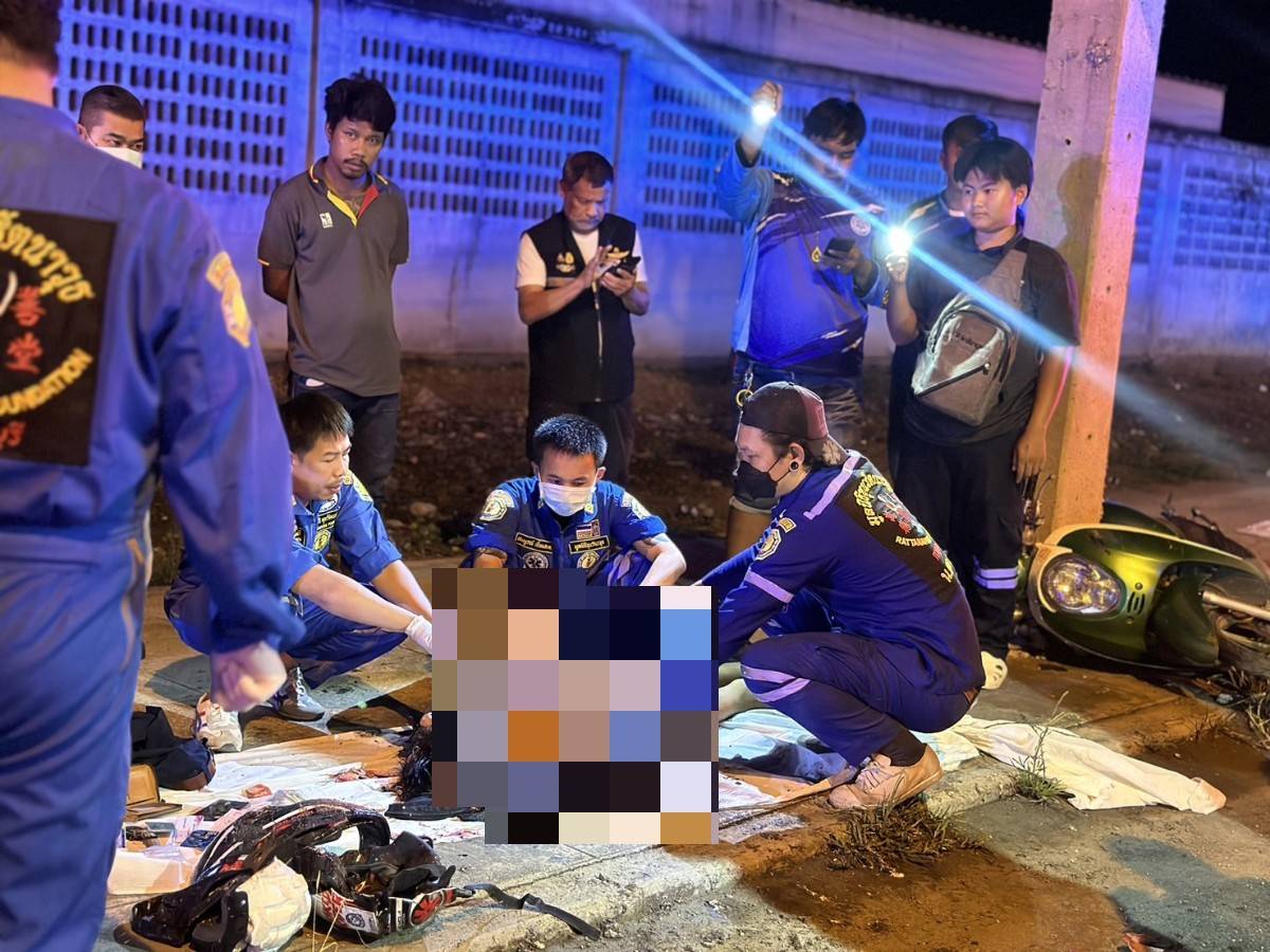 อนาถ ! หนุ่มโรงงานที่วังศาลา กาญจนบุรี ซิ่ง รถ จยย.ชนเสาไฟฟ้ากะโหลกแตกใบหน้าเละเสียชีวิตคาถนน