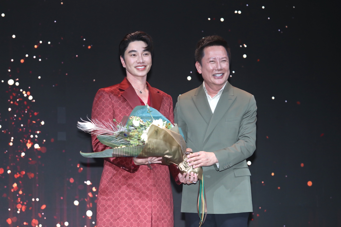 “ณวัฒน์” จัดหนัก เปิดตัว “น้องฉัตร” Make Up Artist Director ประจำกอง  “มิสแกรนด์ ไทยแลนด์ 2023”