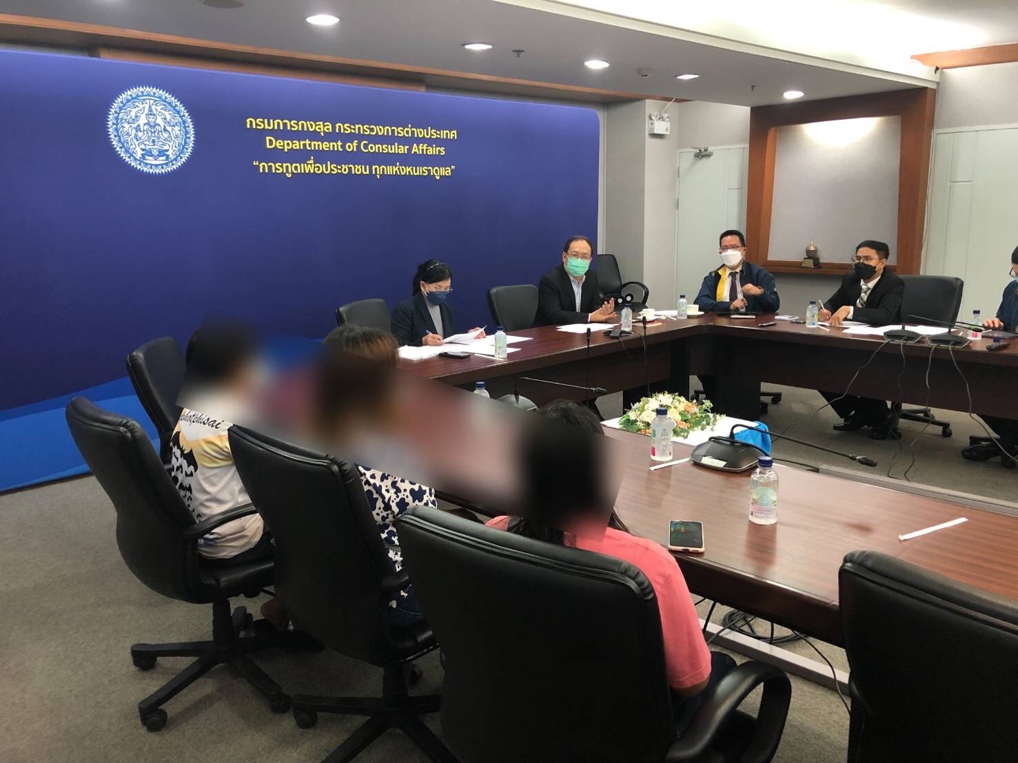 'ปวีณา' ช่วย 2 สาวถูกขัง ไฟช็อต ซ้อมทรมาน หลังโดนหลอกไปทำงานที่ฟิลิปปินส์