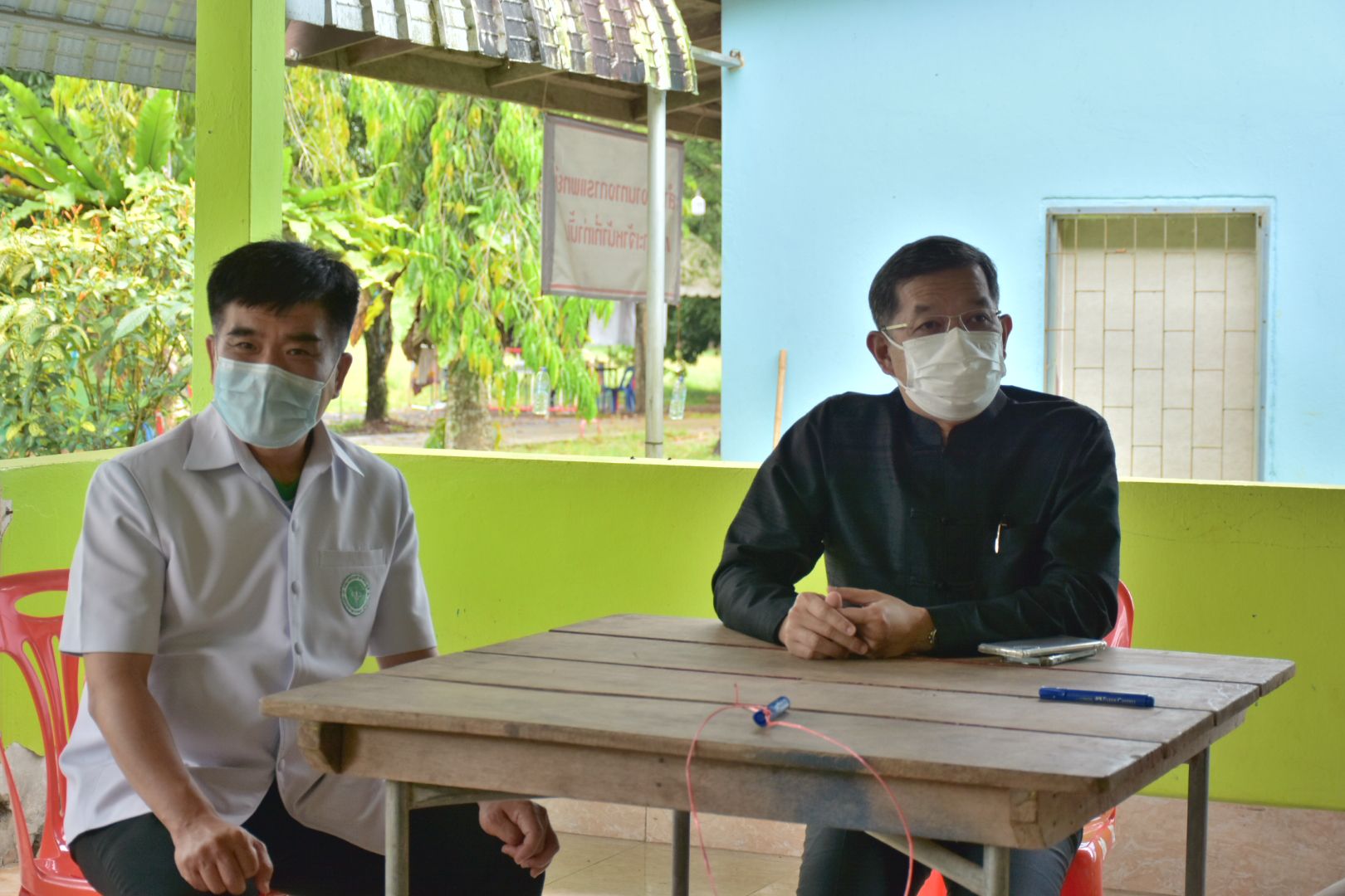 รองผู้ว่าฯพังงาเข้าตรวจเยี่ยมโรงพยาบาลสนามบ้านทุ่งต่อเรือ อ.ทับปุด