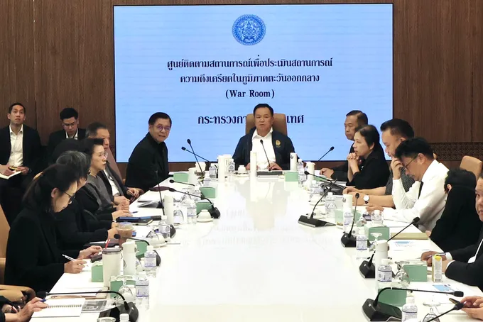 กต. เผยยังไม่มีคนไทยในตะวันออกกลางได้รับผลกระทบรุนแรง นายกฯ ประชุมศูนย์ติดตามสถานการณ์ใกล้ชิด