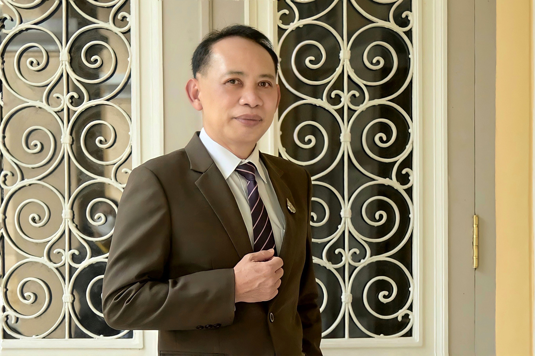 พพ. ปลื้มผลงานเด่น Thailand Energy Awards 2021  รุกเยี่ยมชมเรือ EV และต้นแบบอาคาร Zero Energy Building