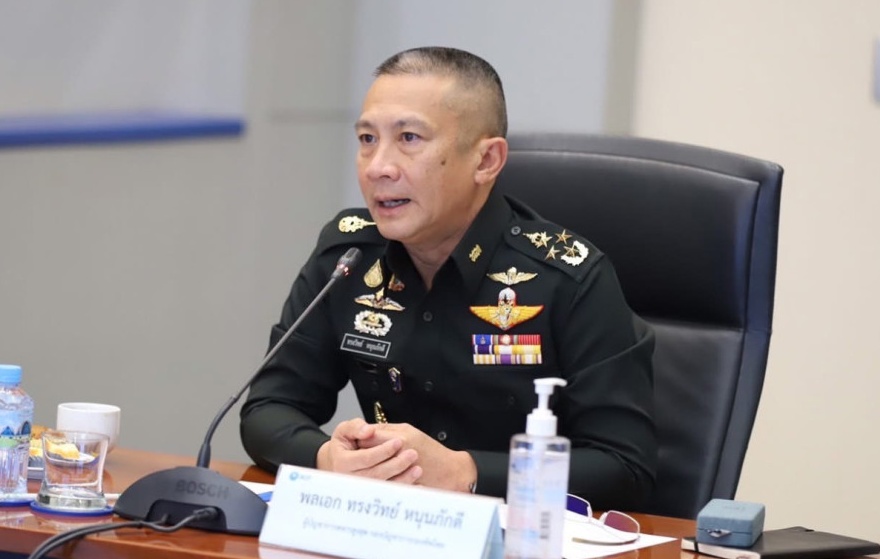“ผบ.ทหารสูงสุด” นัดถก “ผบ.เหล่าทัพ” เฉพาะกิจศุกร์นี้ คาดหารือปม “ชายแดนไทย-กัมพูชา”