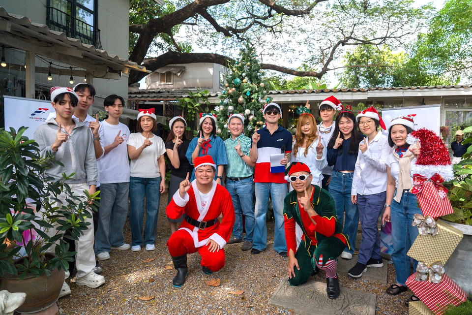  กรุงไทย-แอกซ่า ประกันชีวิต ร่วมกับ The First Ultimate Big Fan  จัดกิจกรรม A Jolly Christmas ส่งท้ายปีอย่างอบอุ่น