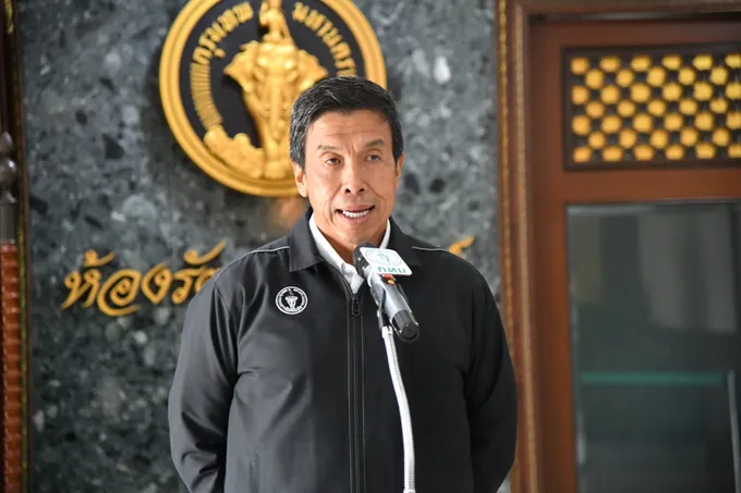 "ชัชชาติ" รับคำติ โครงการล้างแอร์ 7 พัน สั่งตรวจสอบความจริง ยังไม่สรุป