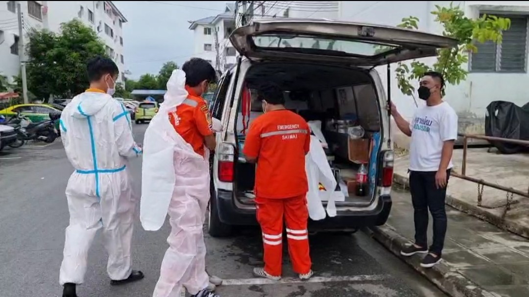 กลับมาอีกแล้ว !! ติดโควิด ไร้ รพ.รับ กลับมานอนหายใจรวยริน เพื่อนบ้านสงสารแจ้ง สายไหมต้องรอดช่วย