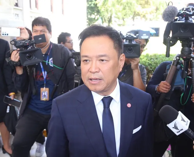 นายกฯ เปิดประชุมดาต้าเซ็นเตอร์นัดแรก รับฟังข้อกังวล สั่งรัฐเร่งวางมาตรการ ลดผลกระทบ-สร้างความเชื่อมั่น