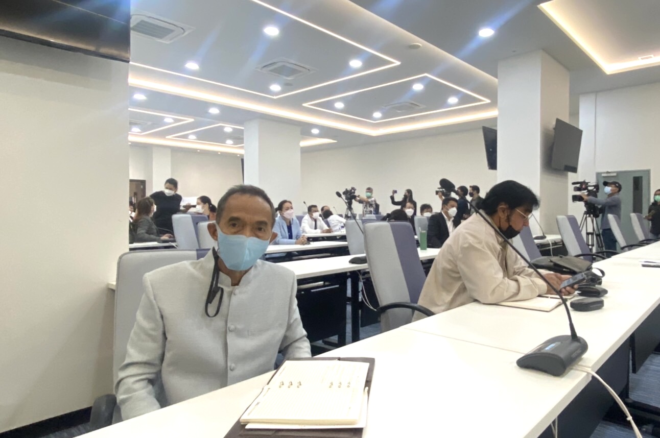 พปชร.เงียบเหงา ส.ส.ร่วมประชุมพรรคบางตา ด้าน “ชวน ชูจันทร์” เข้าประชุมครั้งแรก