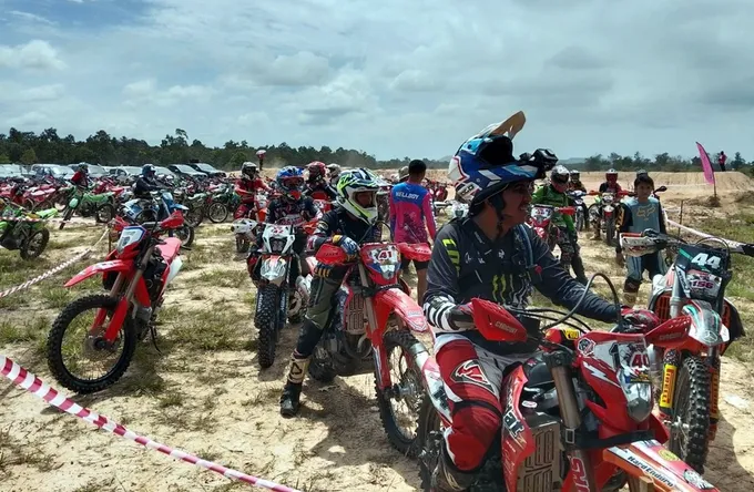 อำเภอท่าฉาว จัด  Enduro Meeting (Hellboy 2025) สหายสายป่า ครั้งที่ 1 